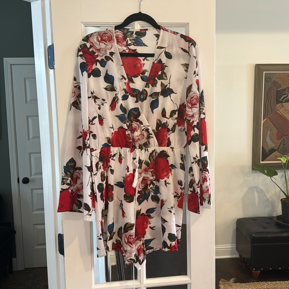 🌹 Floral Romper 🌹